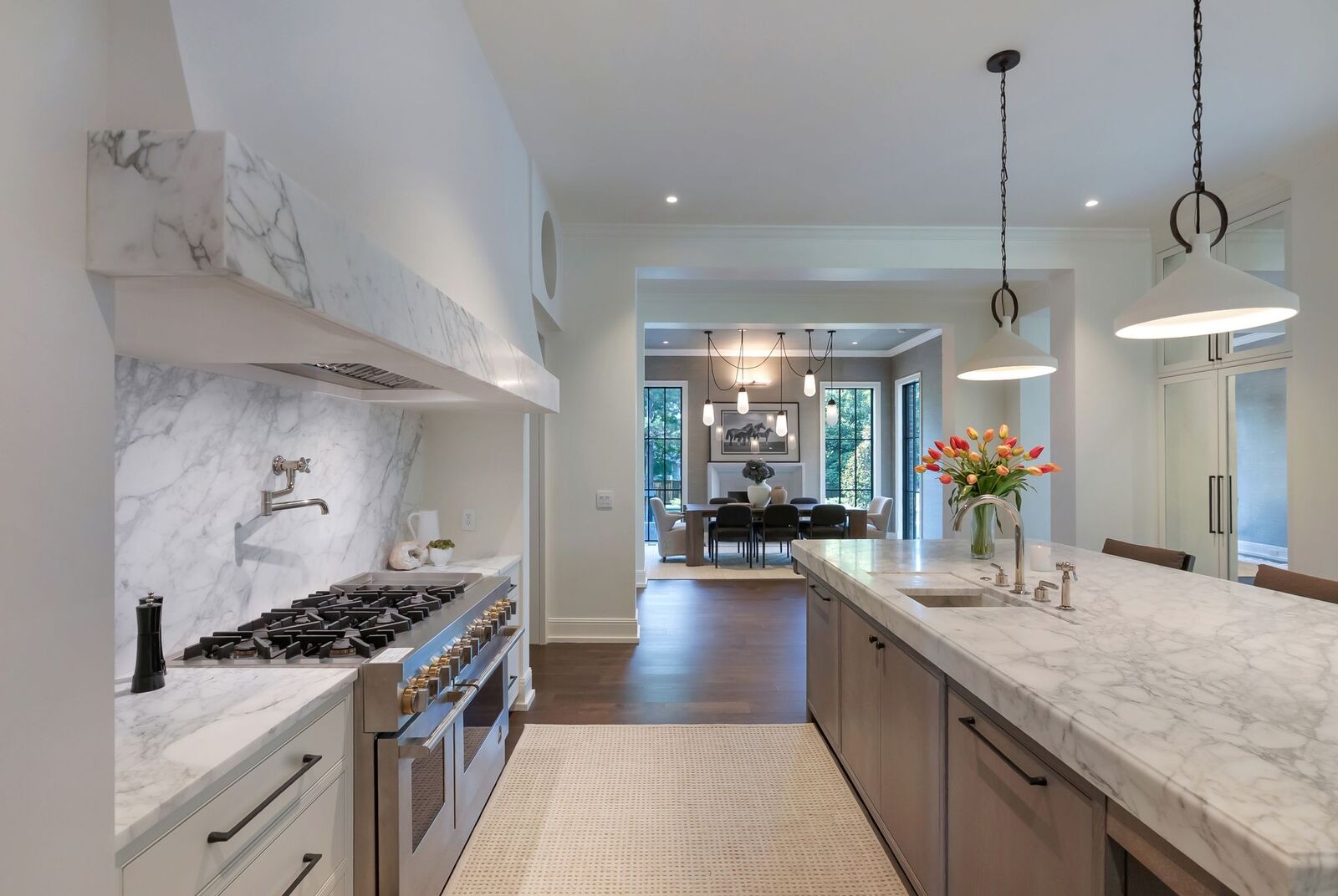 Property Photo:  1206 Tyne Blvd  TN 37215 