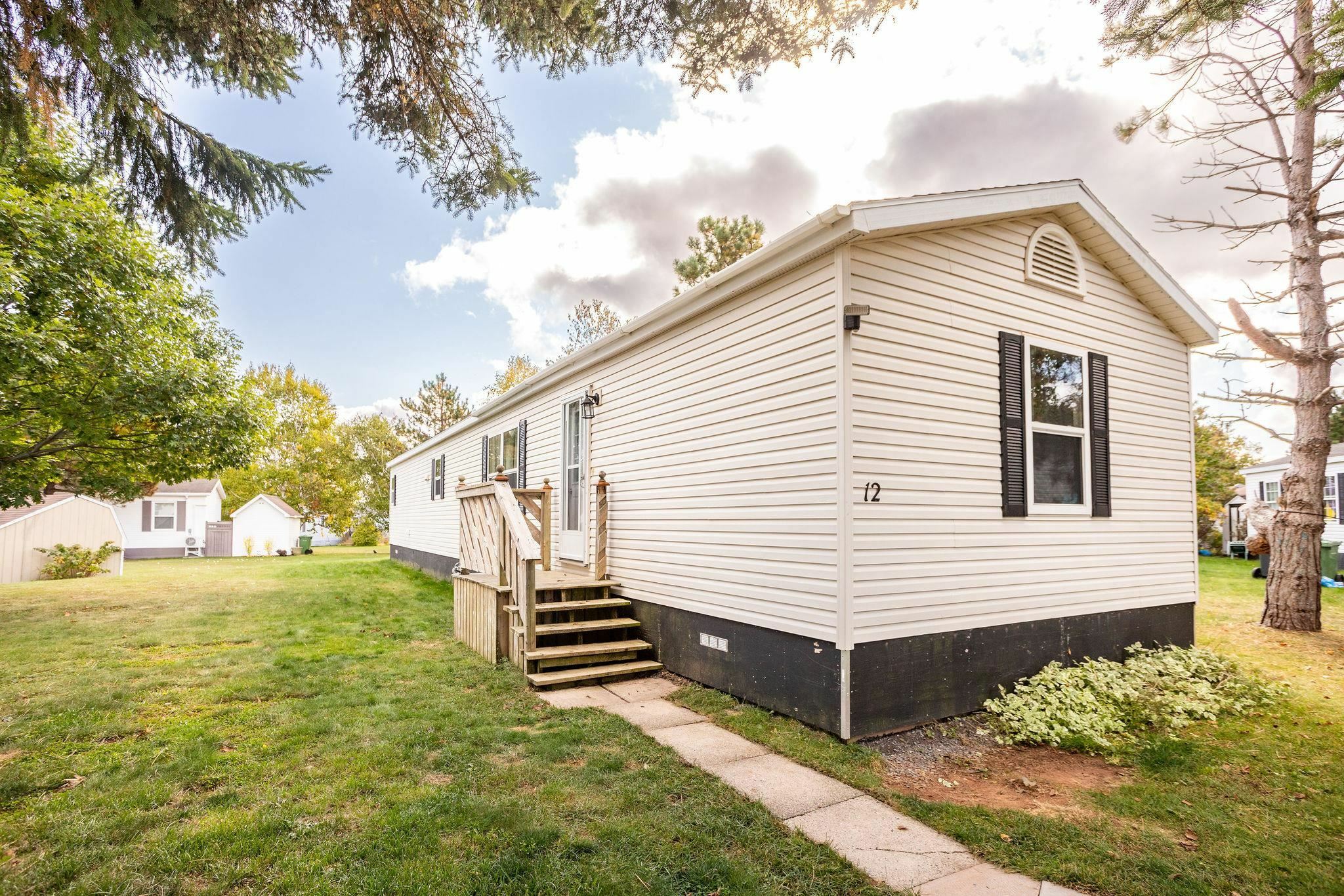 12 Spinnaker Crescent  Charlottetown PE C1C 1M5 photo