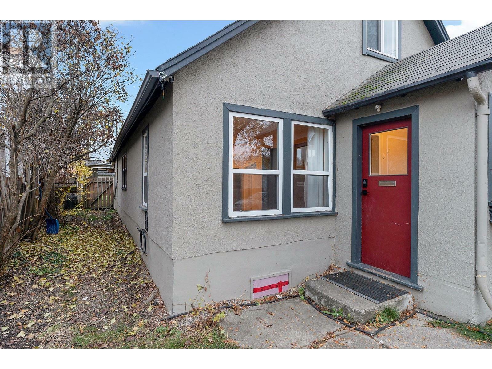 927 Wilson Avenue  Kelowna BC V1Y 6Y1 photo