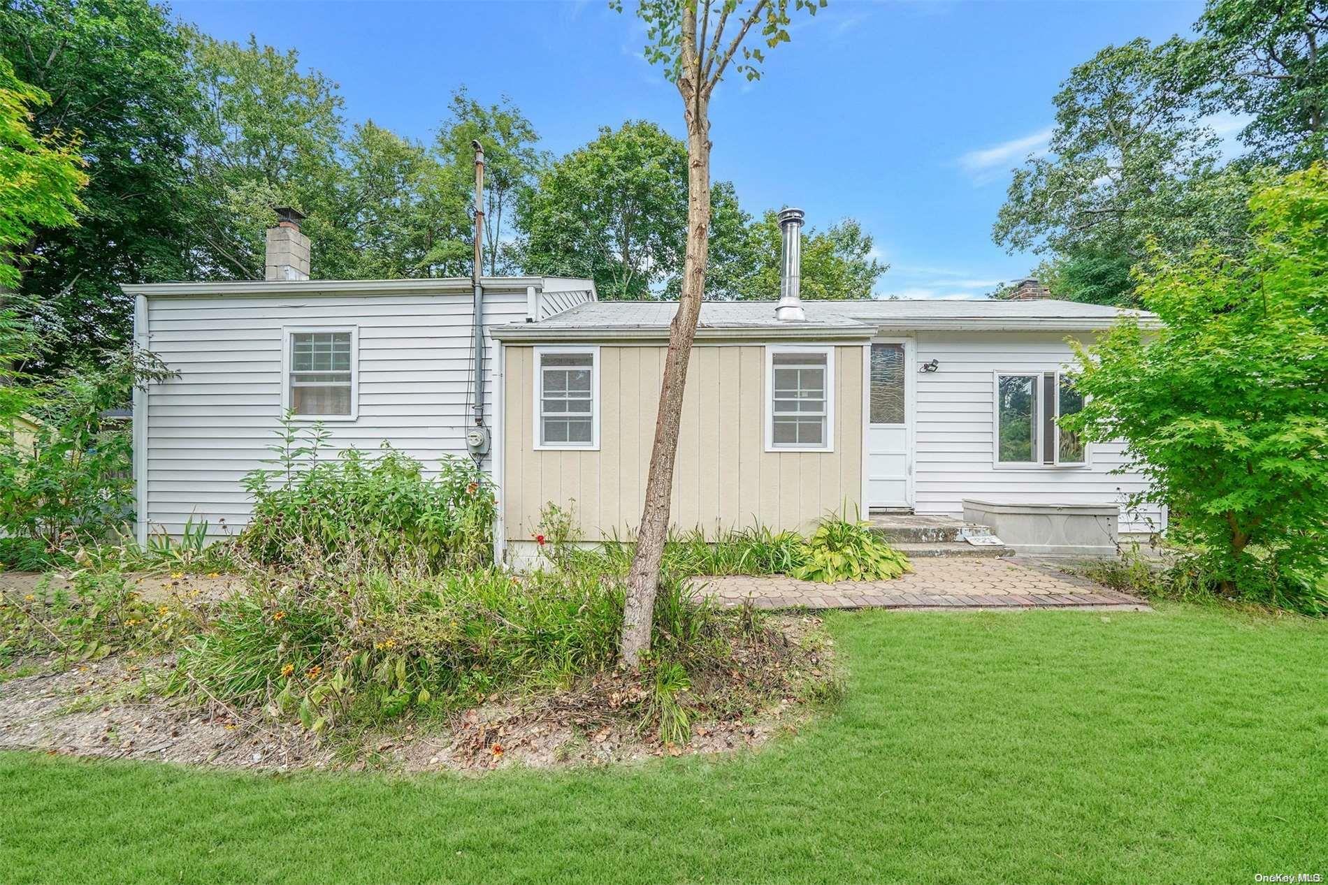 Property Photo:  11 Haug Drive  NY 11779 