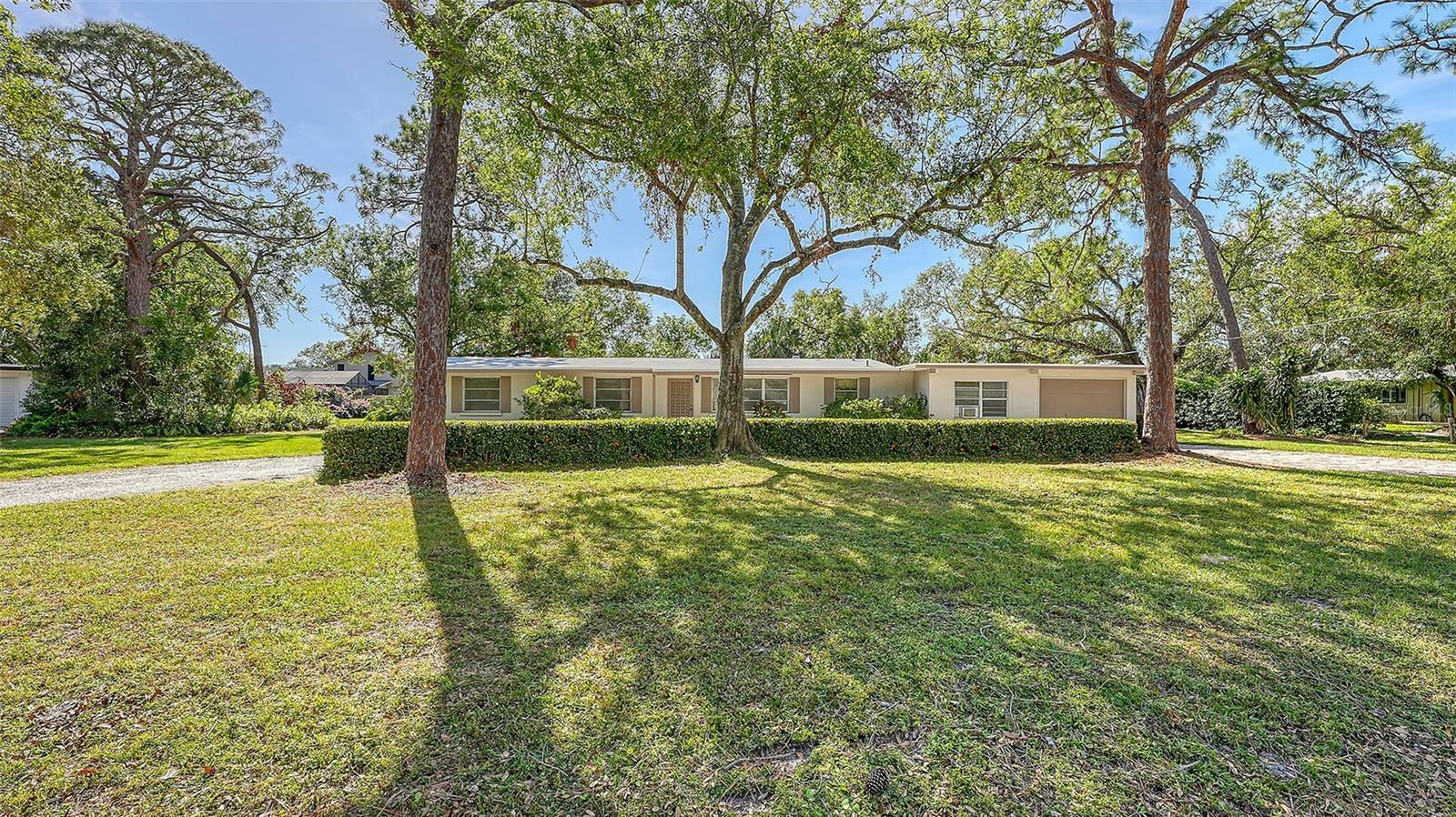 Property Photo:  3812 Malec Circle  FL 34233 