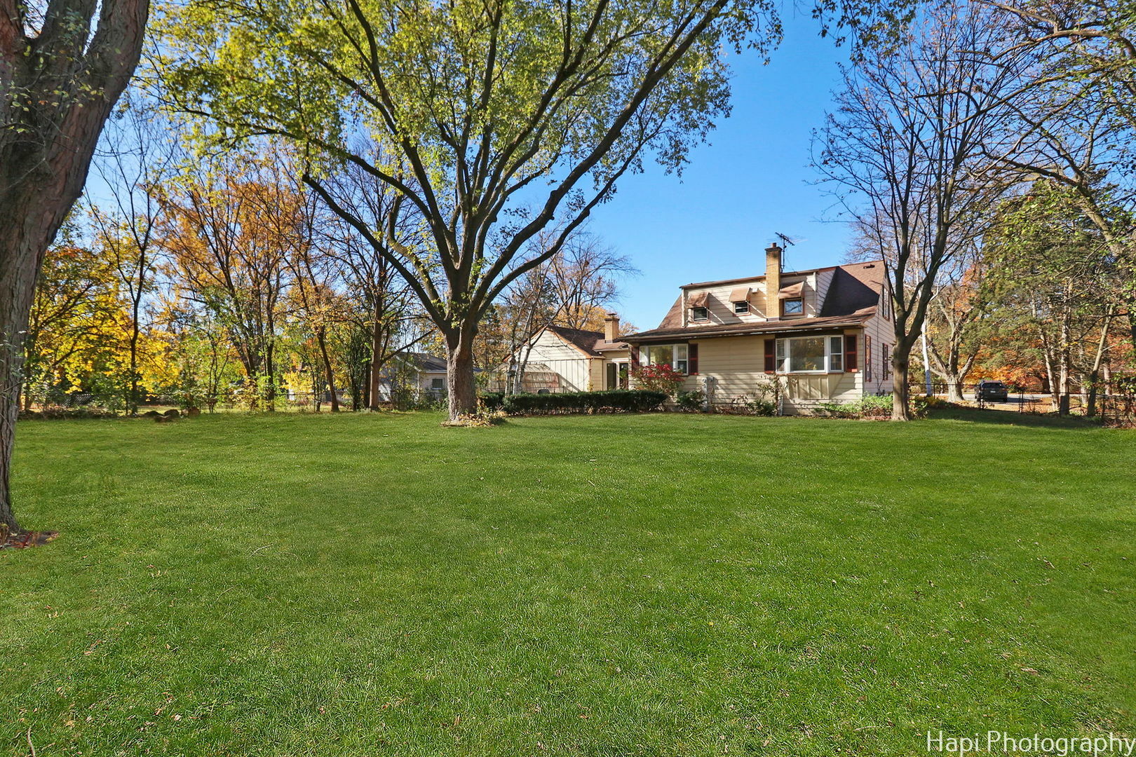 Property Photo:  305 N Schoenbeck Road  IL 60070 