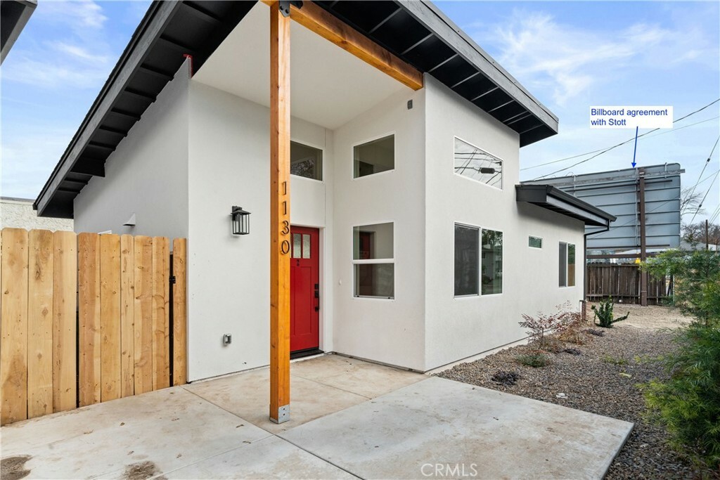 Property Photo: 1122 W Sacramento Avenue CA 95926