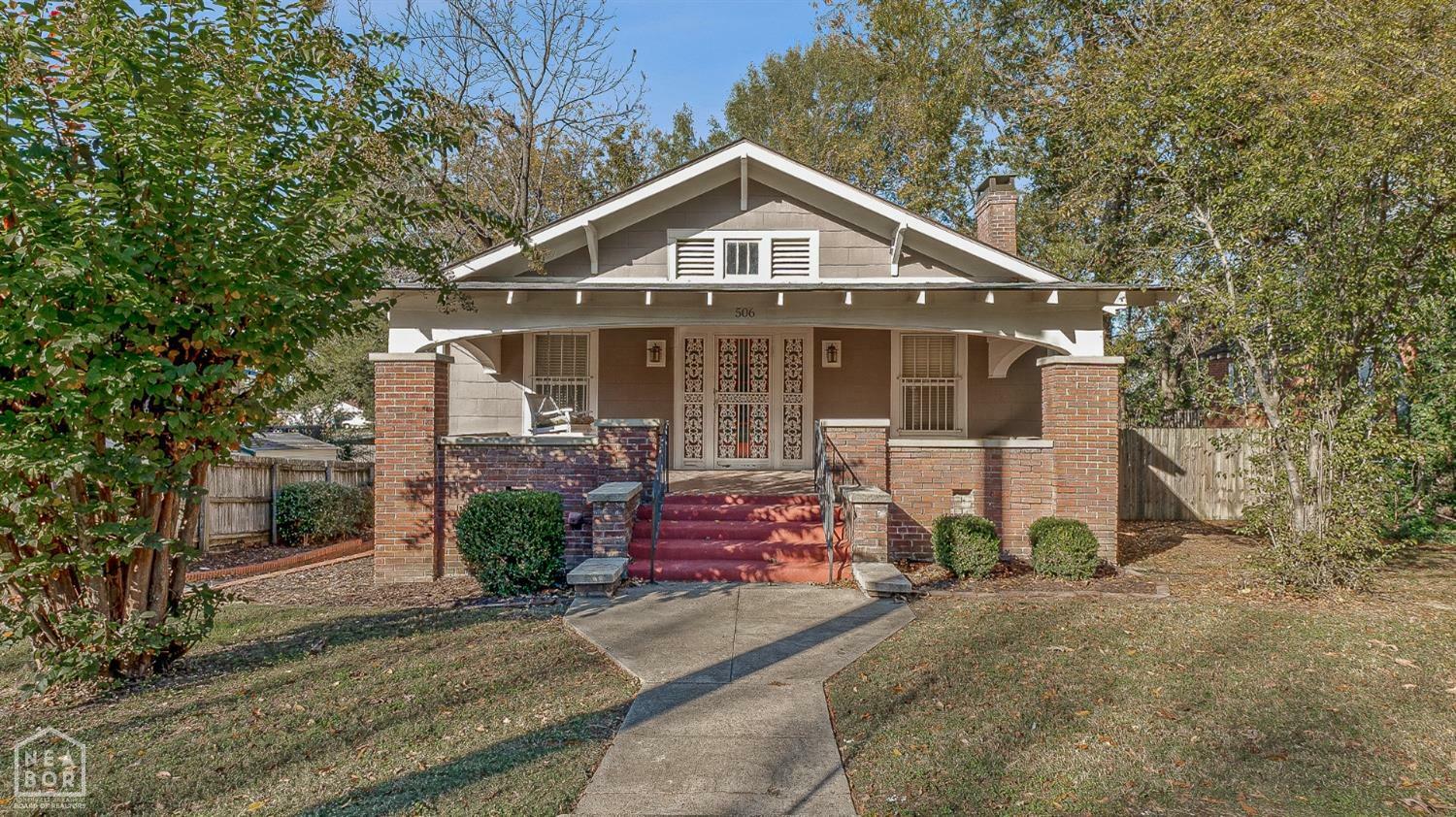 Property Photo:  506 W Cherry Avenue  AR 72401 