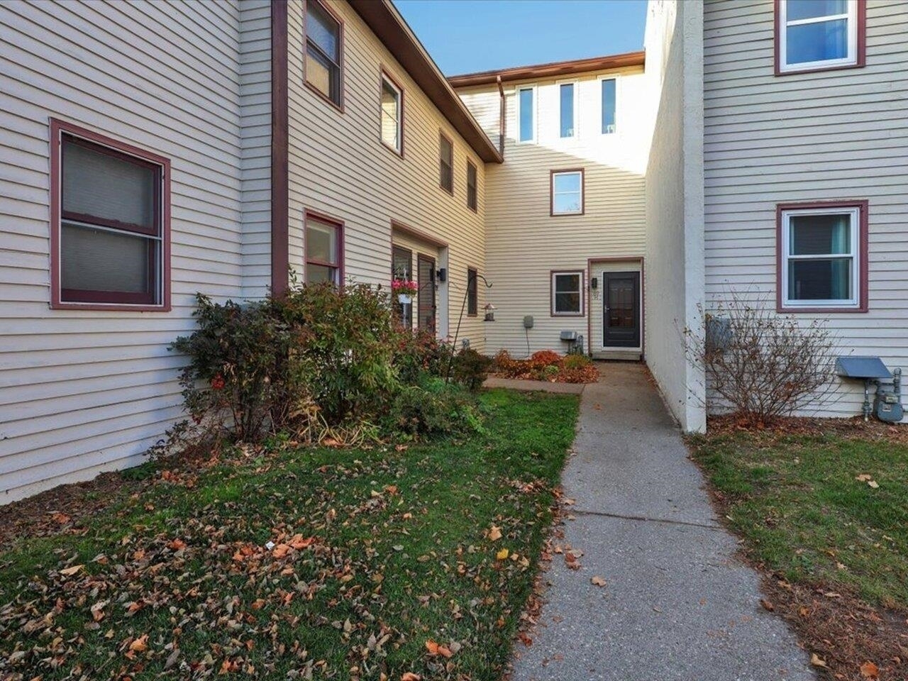 Property Photo:  89H North Champlain Street  VT 05401 