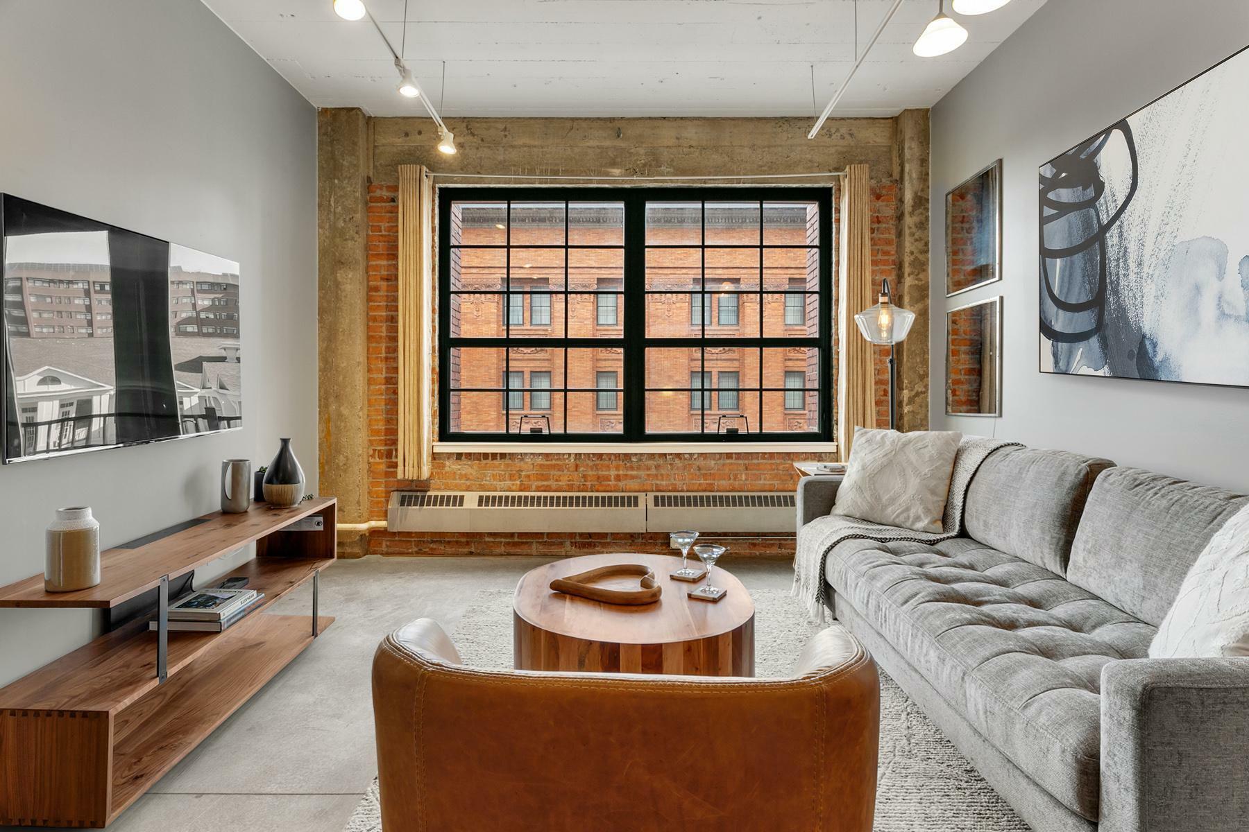 Property Photo:  250 Park Avenue 515  MN 55415 