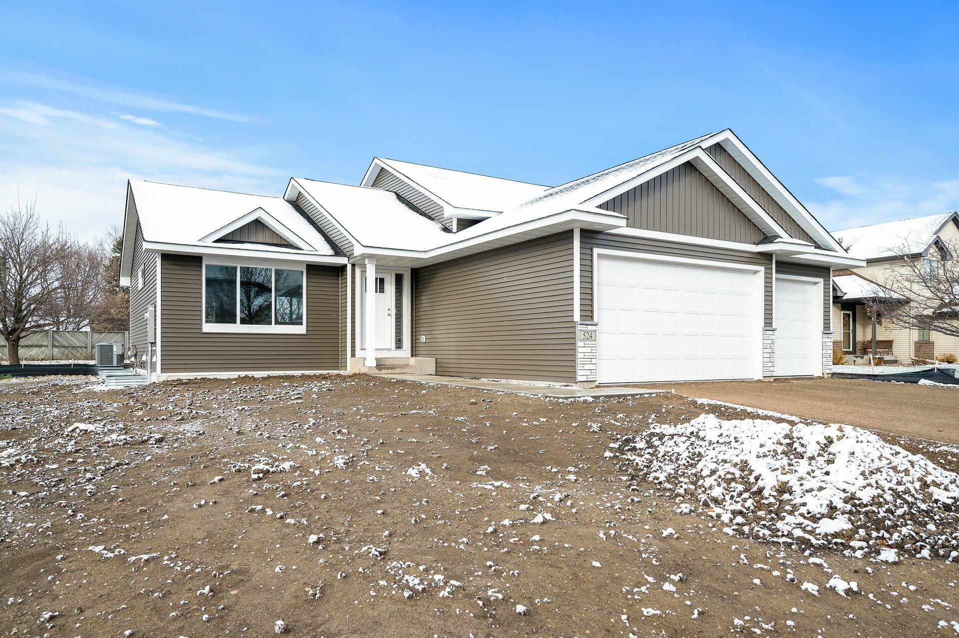 Property Photo:  524 Rambling Creek Drive SE  MN 55376 