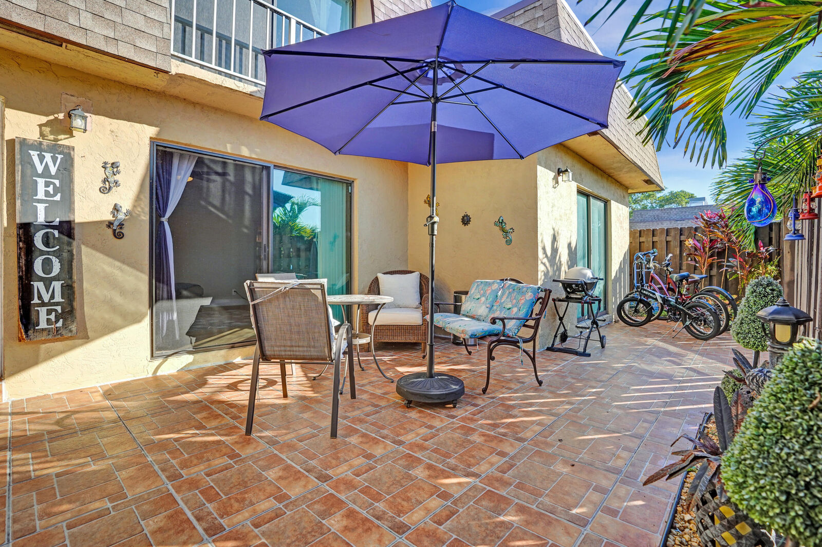 Property Photo:  804 Waterview Drive  FL 33461 