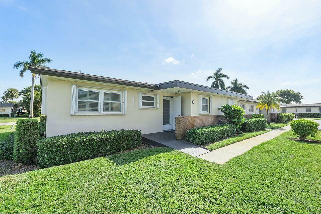 Property Photo:  2857 W Ashley Drive W D  FL 33415 