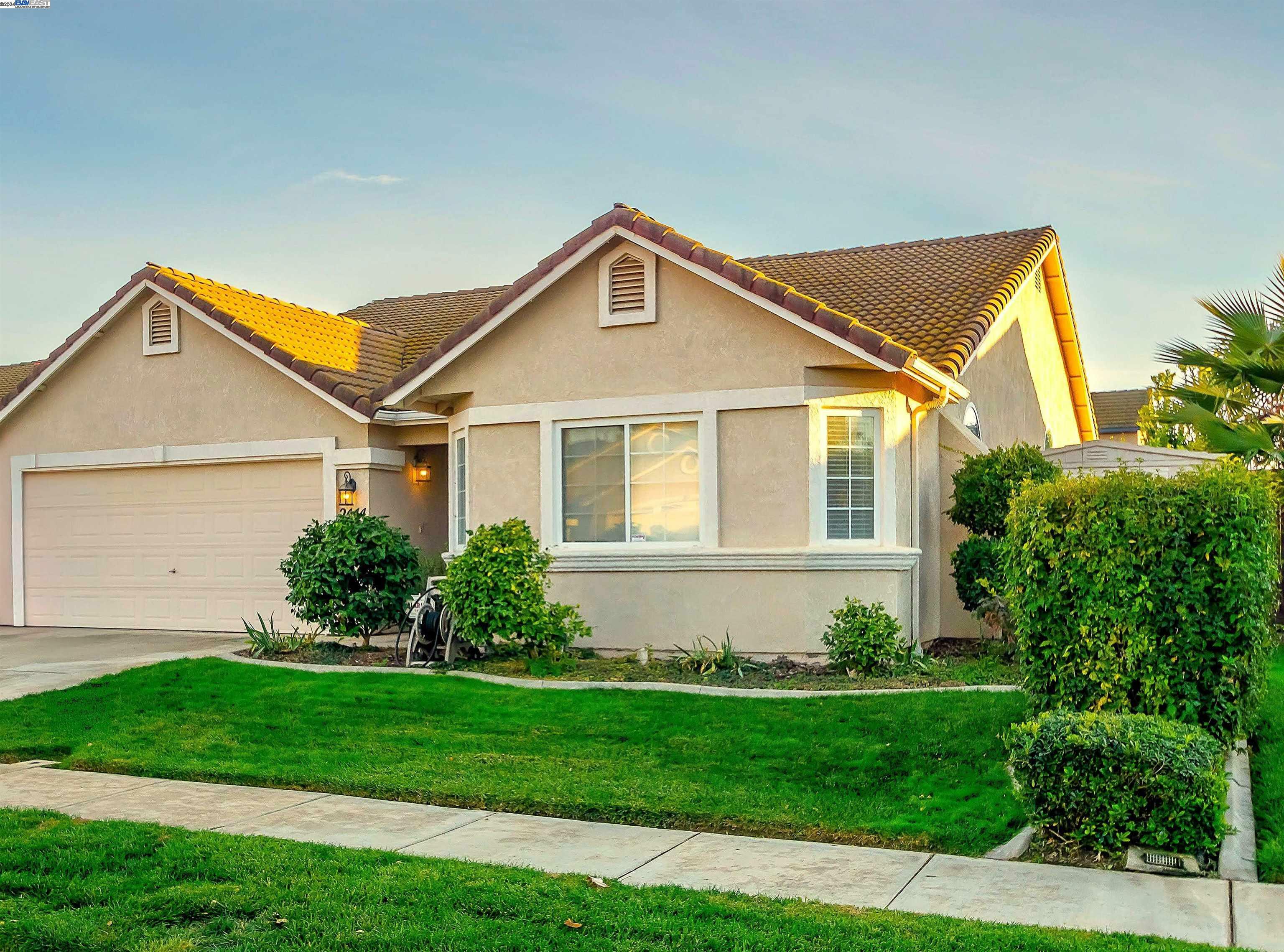 Property Photo: 2444 Rio Gabriel St CA 95367