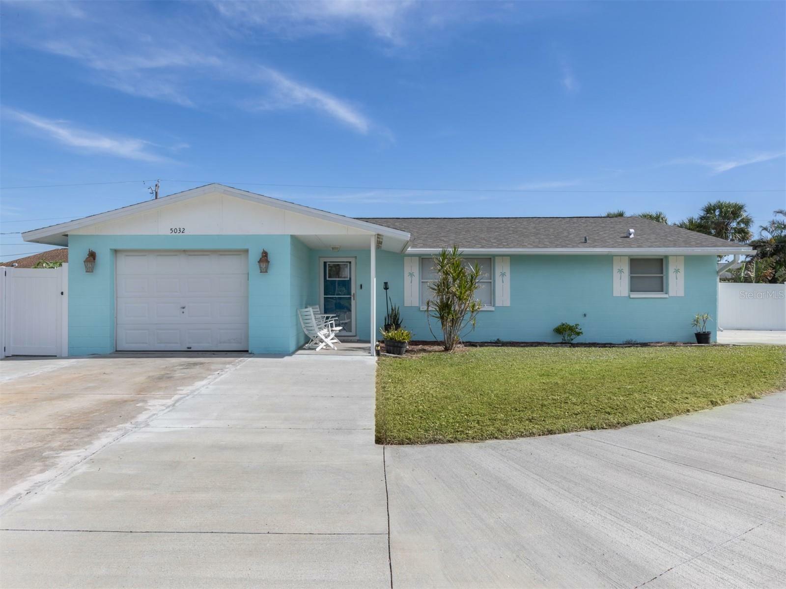 Property Photo:  5032 Linda Street  FL 34293 