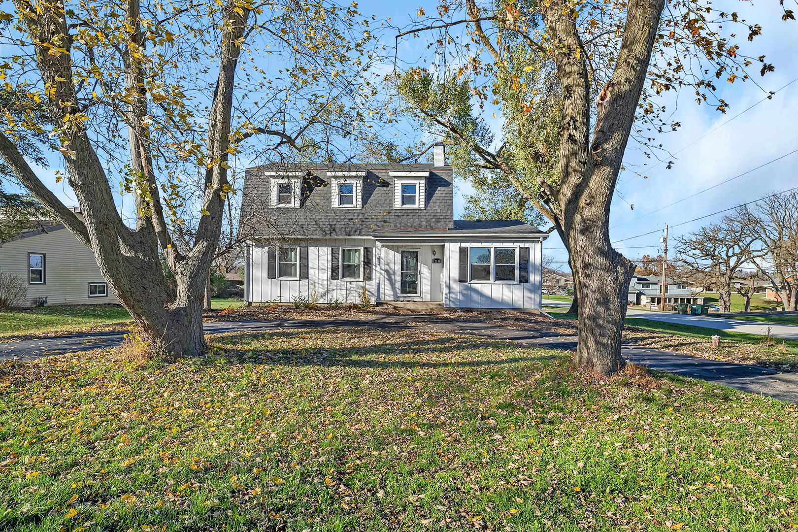 Property Photo: 22940 W Essex Drive IL 60410