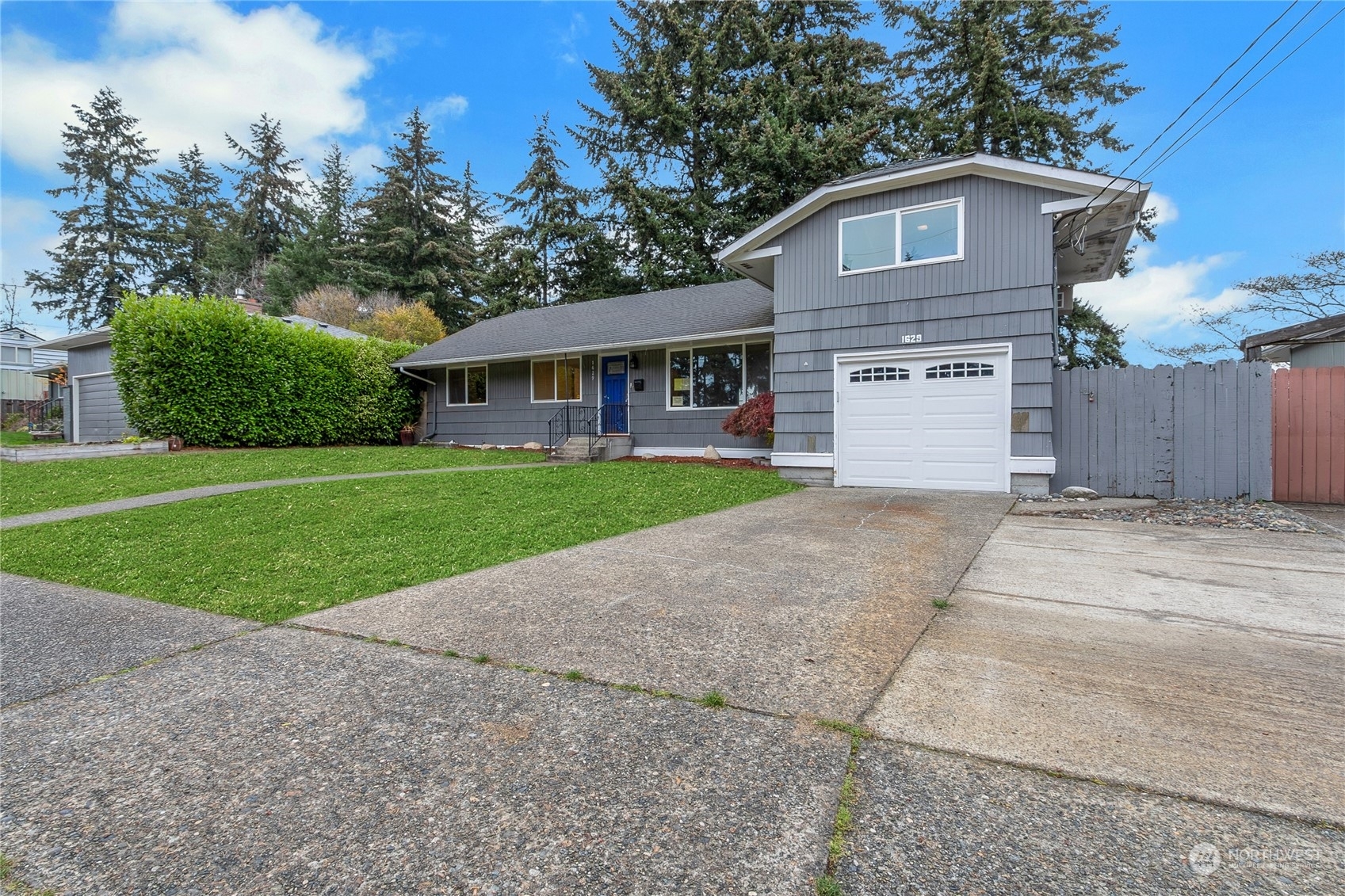 Property Photo:  1629 S Huson Drive  WA 98405 