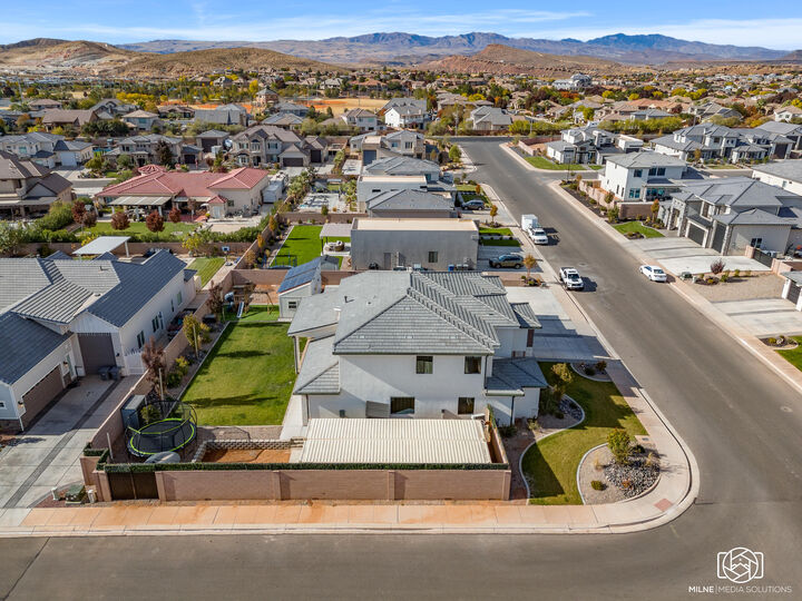 Property Photo: 2676 E 2930 S UT 84790
