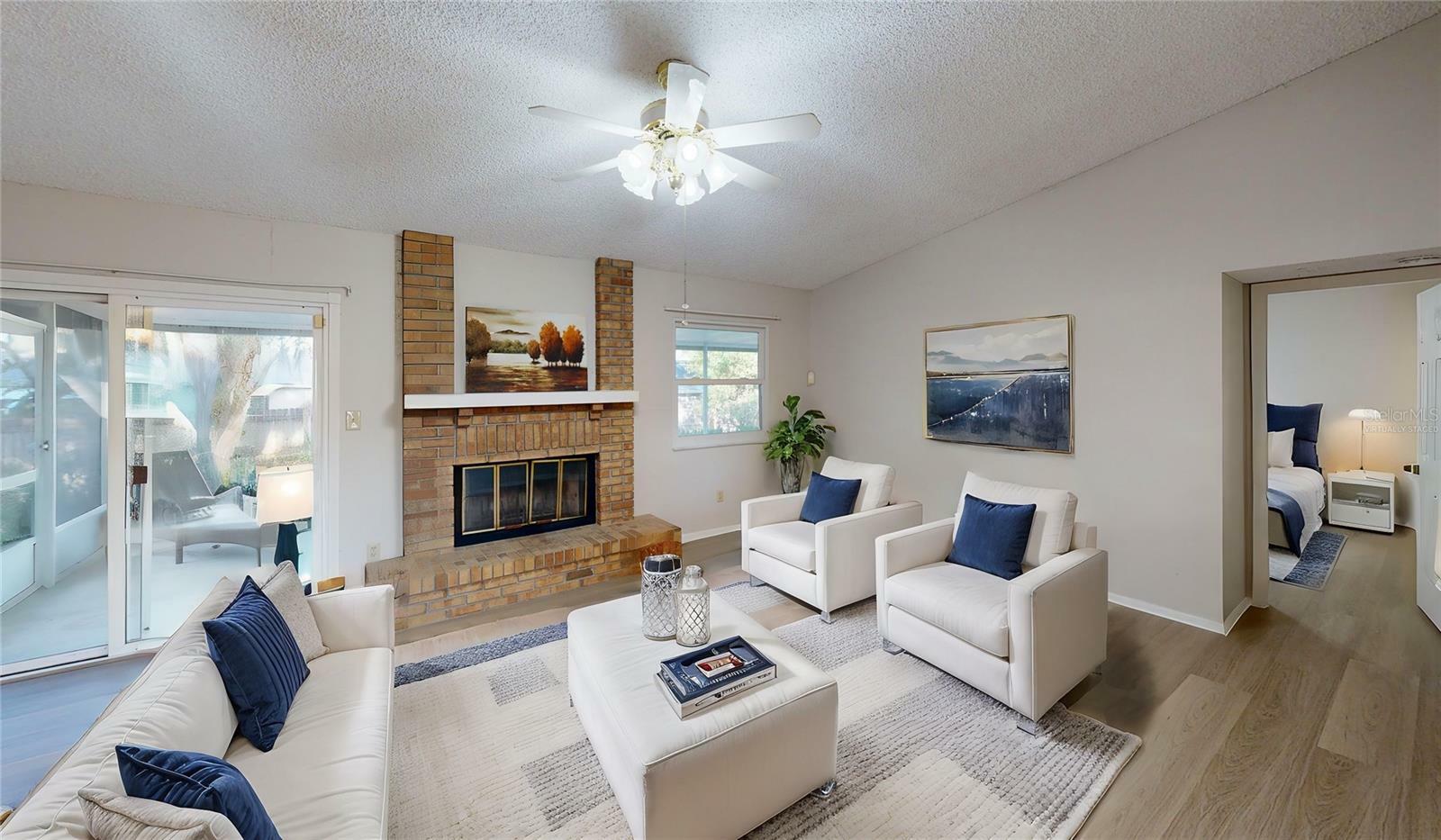 Property Photo: 403 Tranquille Oaks Drive FL 34761