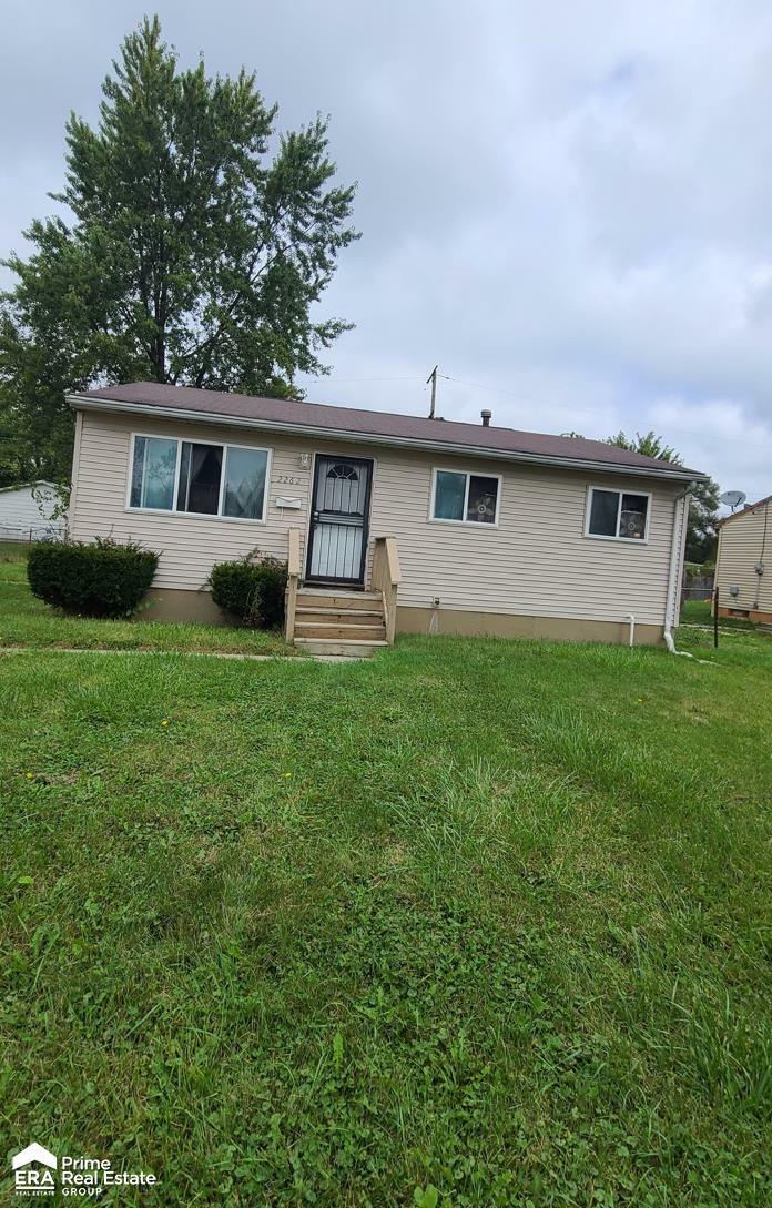 Property Photo:  2262 Toby Beth Drive  MI 48505 