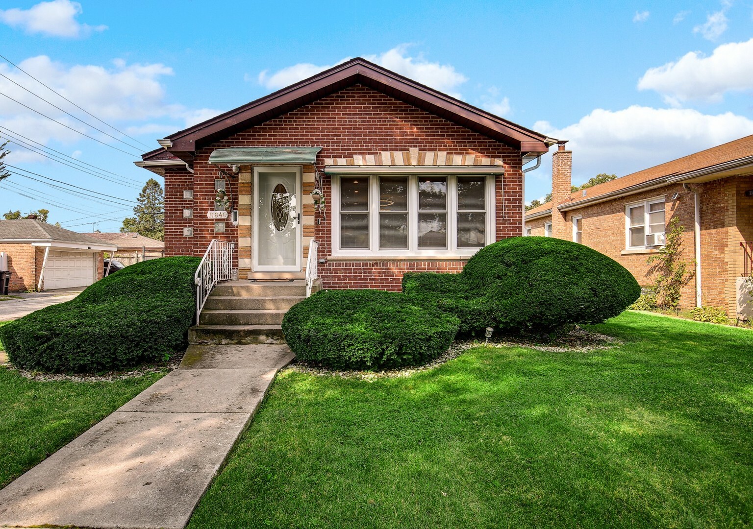 Property Photo:  11840 S Artesian Avenue  IL 60655 