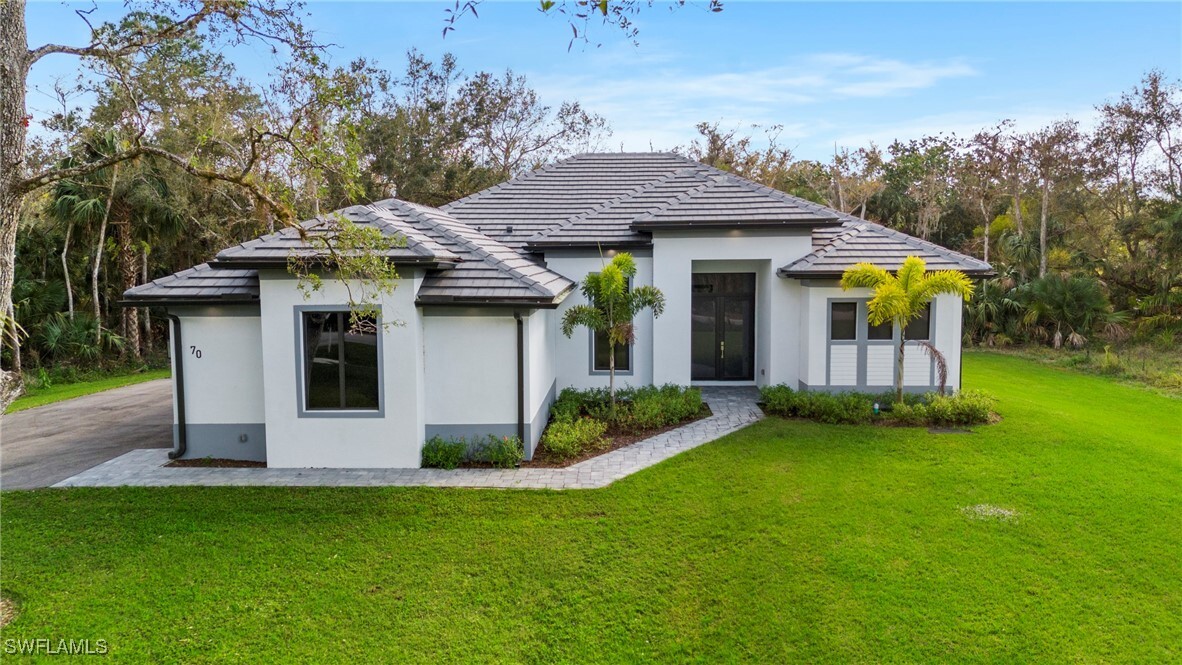 Property Photo: 70 33rd Avenue NW FL 34120