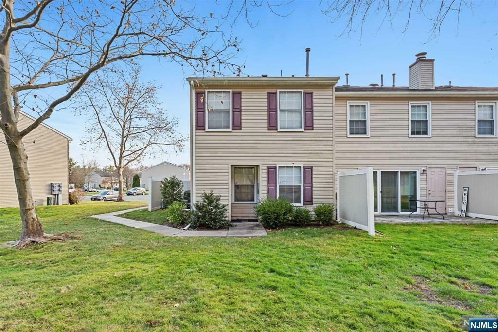 Property Photo:  21 Toms Point Lane  NJ 07035 