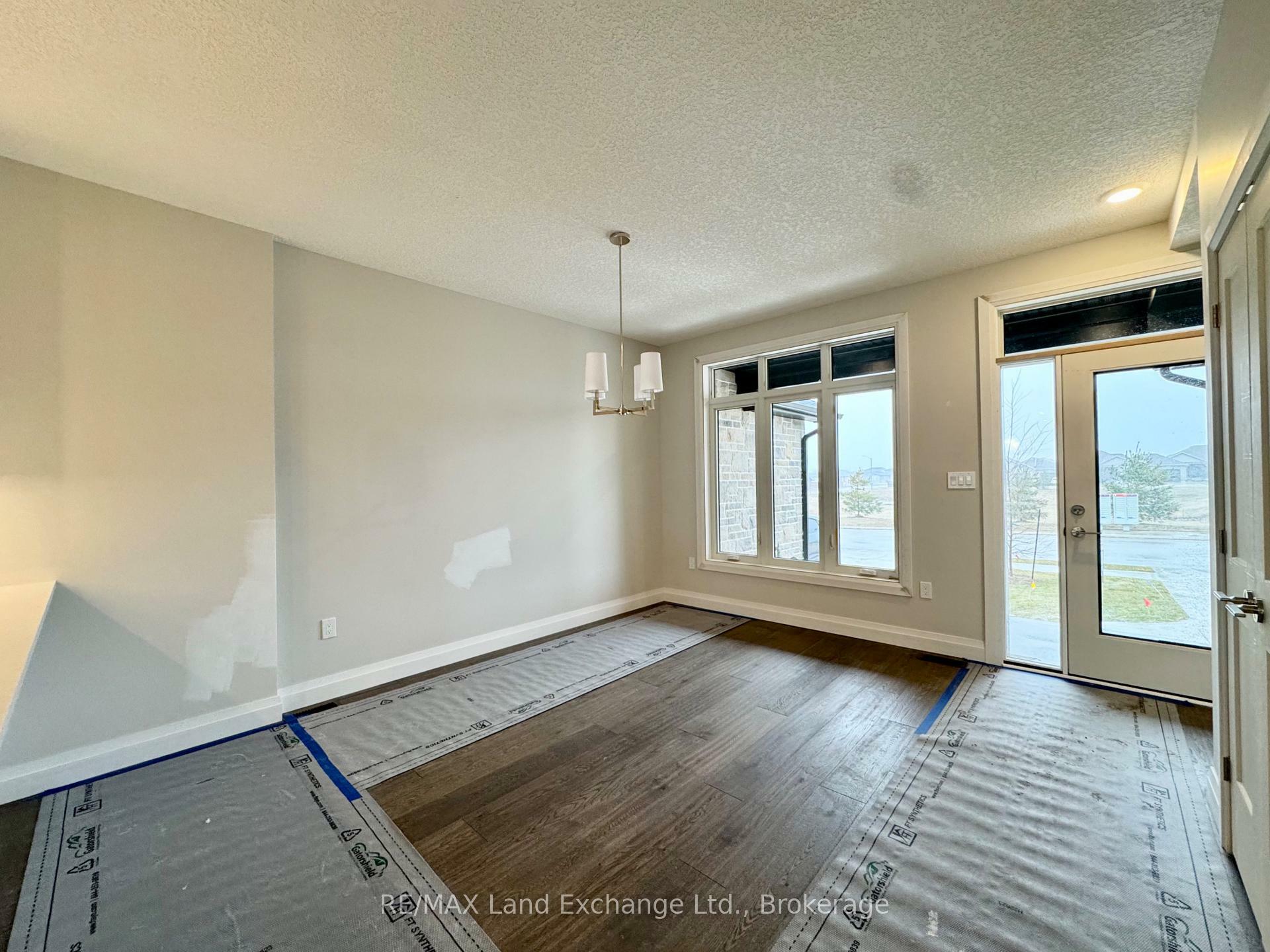 Property Photo: 358 Rosner Dr ON N0H 2C8