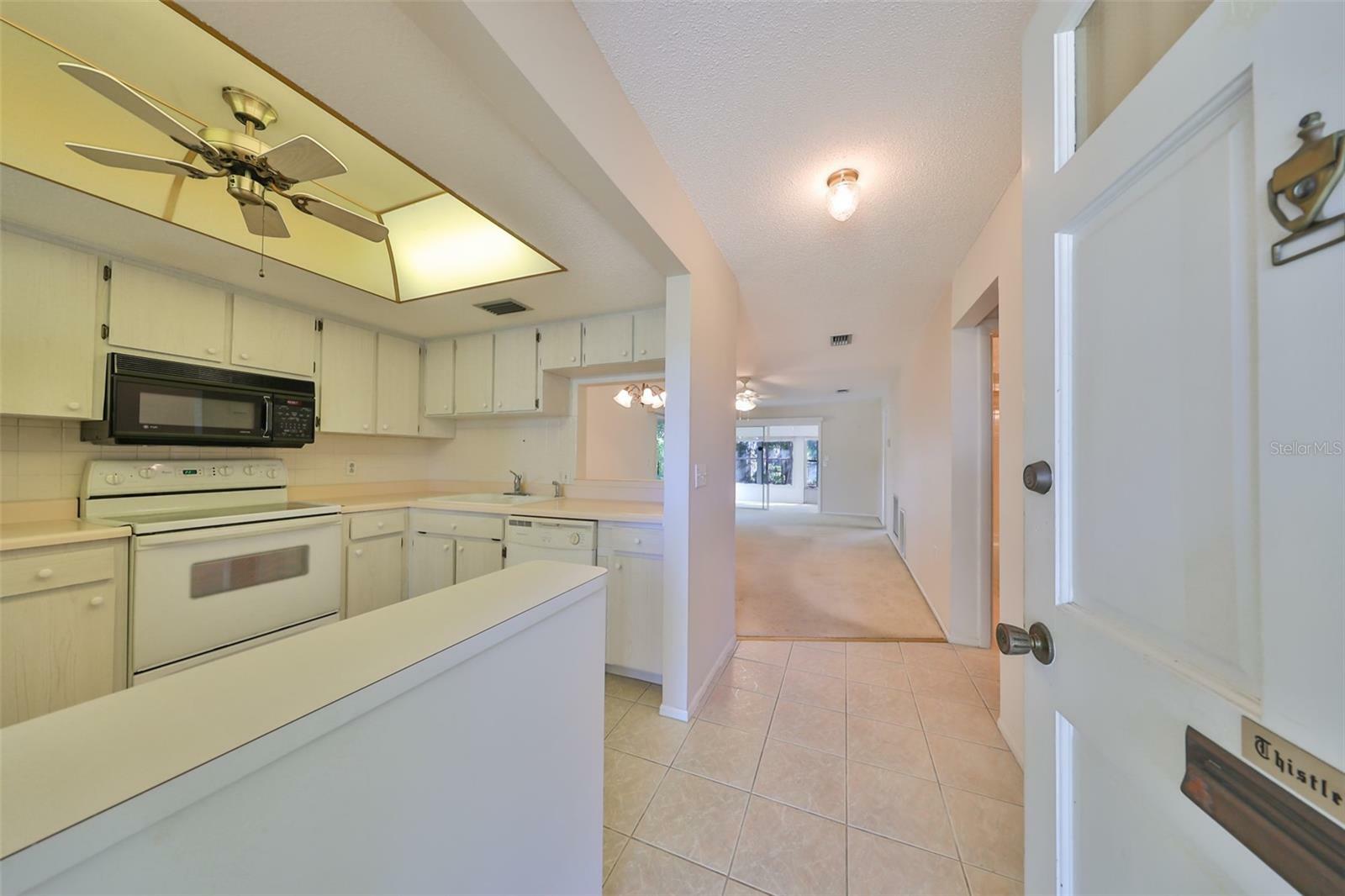 Property Photo:  883 De Soto Court  FL 34698 