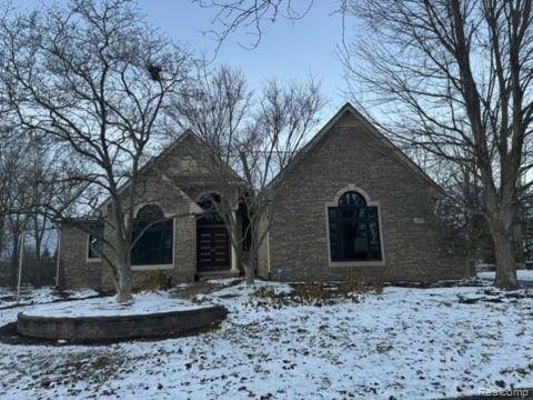 Property Photo: 45692 Bristol Circle MI 48377 3888
