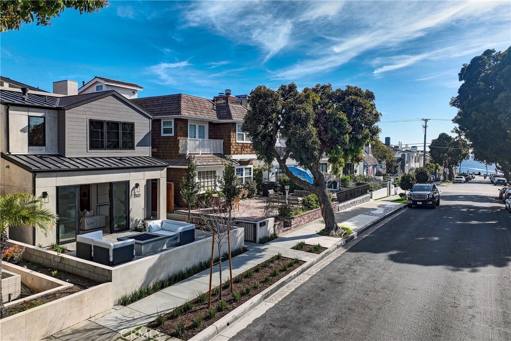 Property Photo: 310 Narcissus Avenue CA 92625