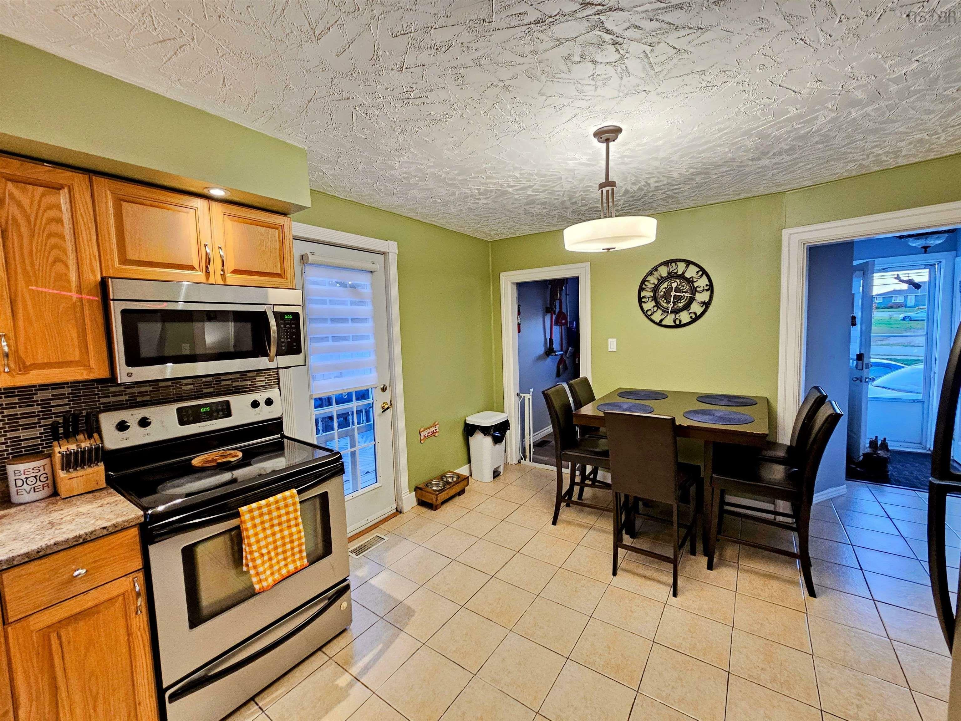 Property Photo:  2 Murray Street  NS B1A 3K5 