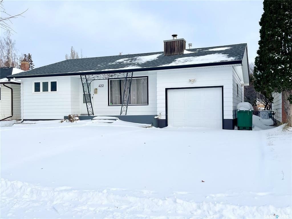 422 R Avenue N  Saskatoon SK S7L 2Y9 photo