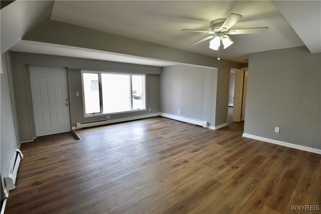 Property Photo:  1455 Sheridan Drive 5  NY 14217 