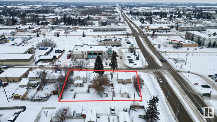 4802 50 Avenue  Stony Plain AB T7Z 1C4 photo