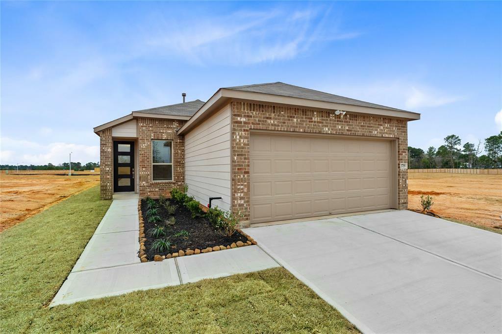 Property Photo: 3719 Summer Sage Trail TX 77304
