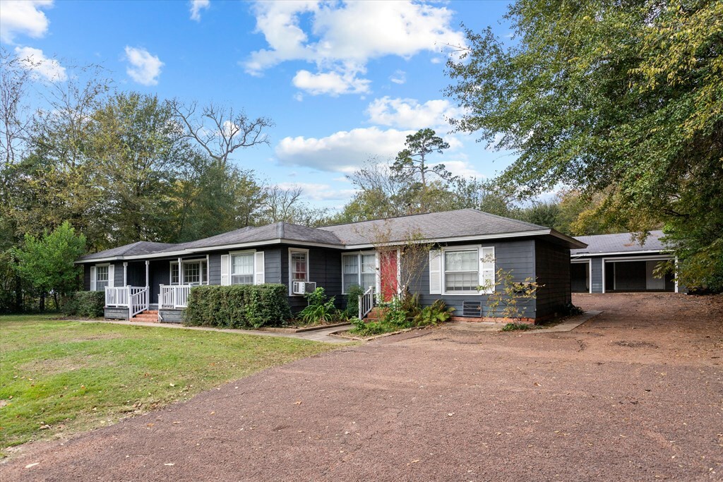 Property Photo:  502 South Temple Drive  TX 75941 