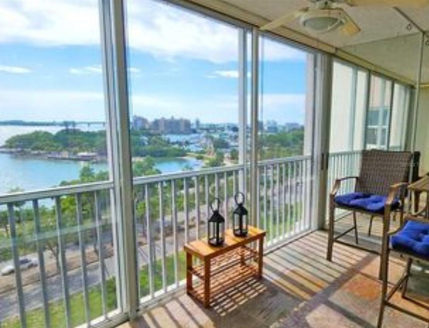 Property Photo:  435 S Gulfstream Avenue 902  FL 34236 