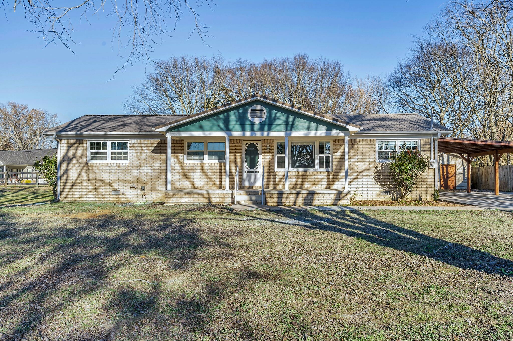 Property Photo: 1300 Pleasant Ridge Rd TN 37345