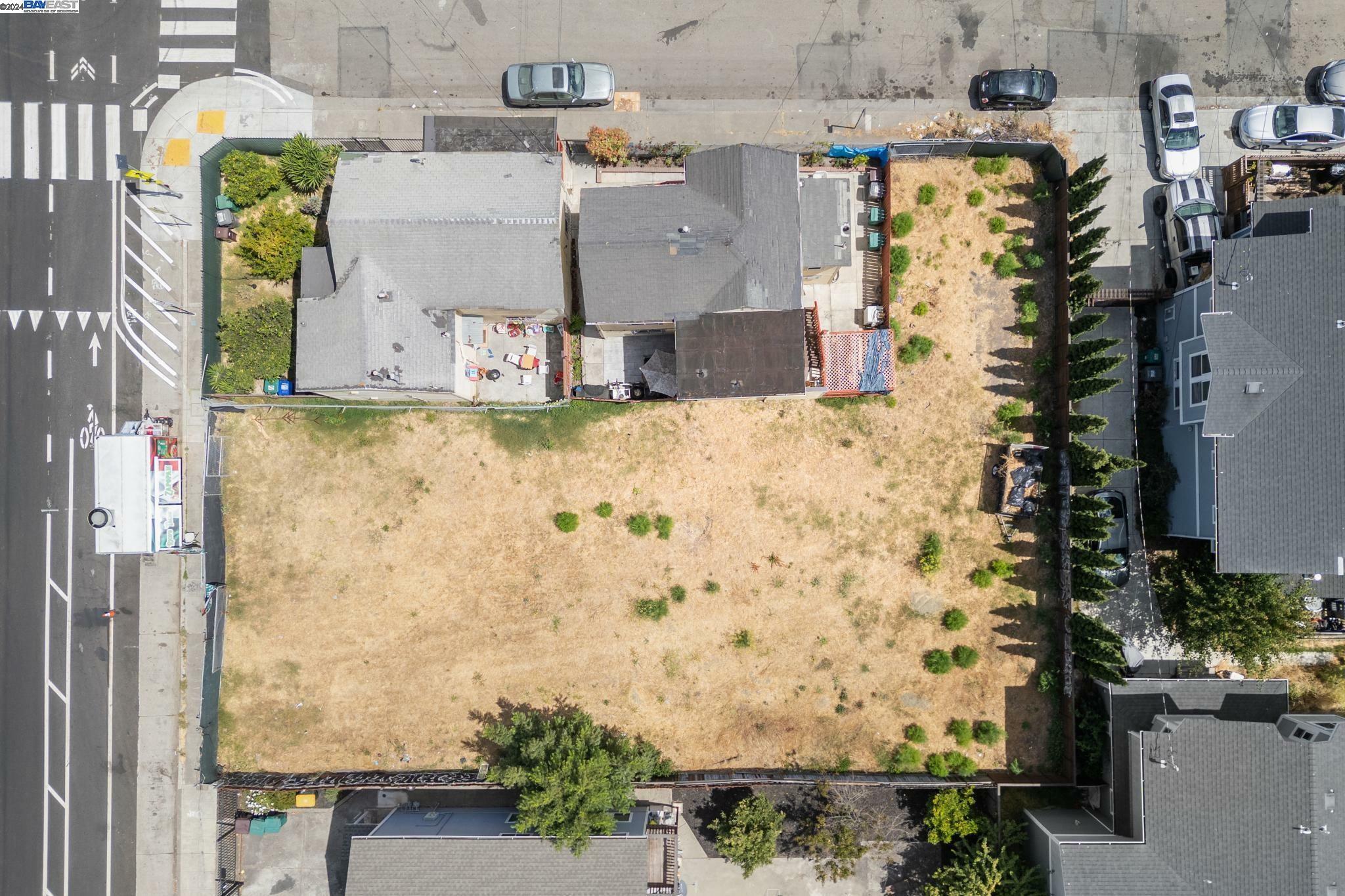 Property Photo:  1007 W Grand Avenue  CA 94607 