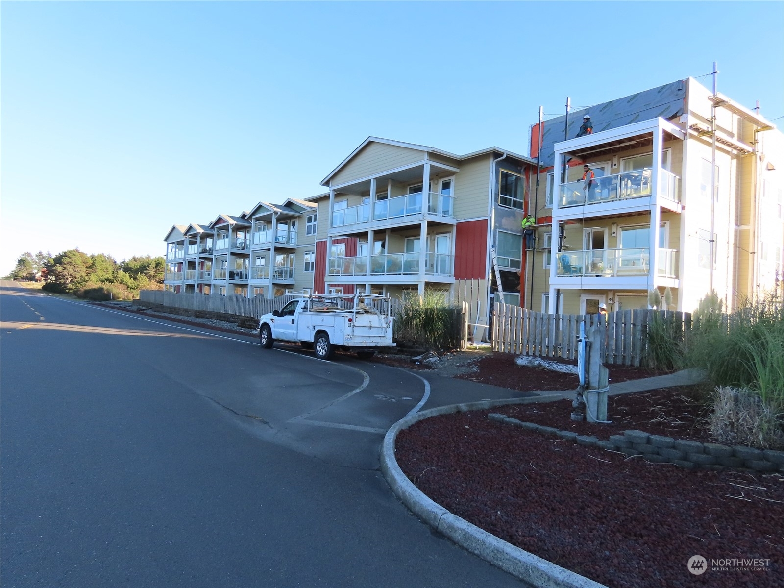 Property Photo:  1600 W Ocean Avenue 1239  WA 98595 