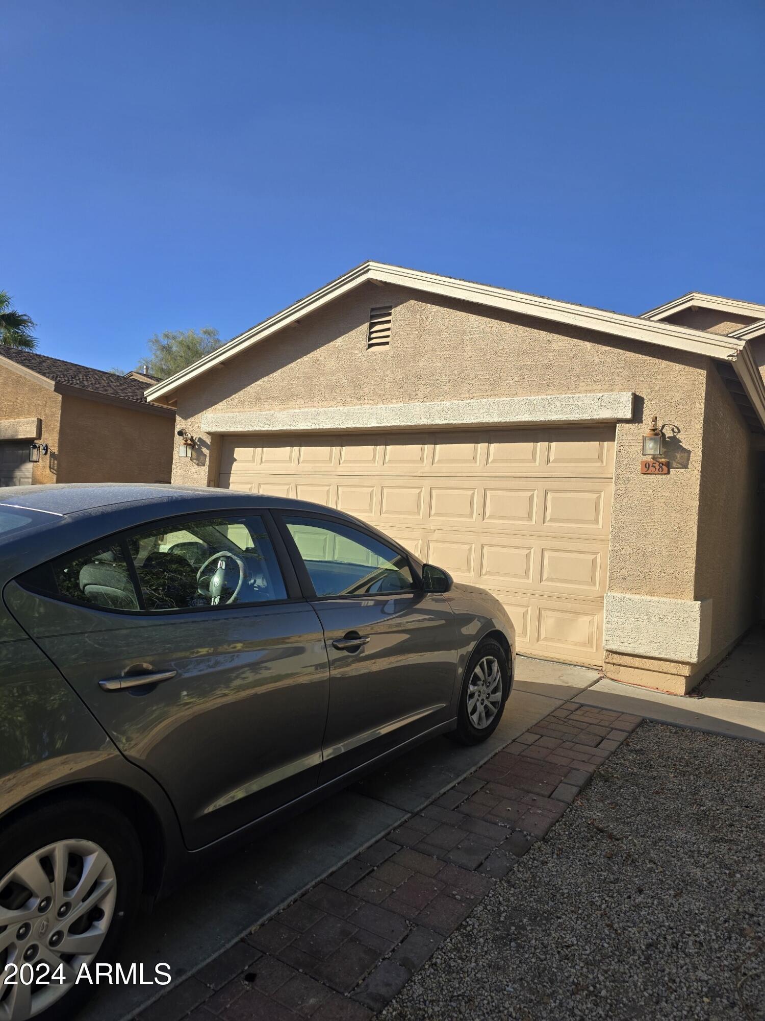 Property Photo: 958 E Dust Devil Drive AZ 85143