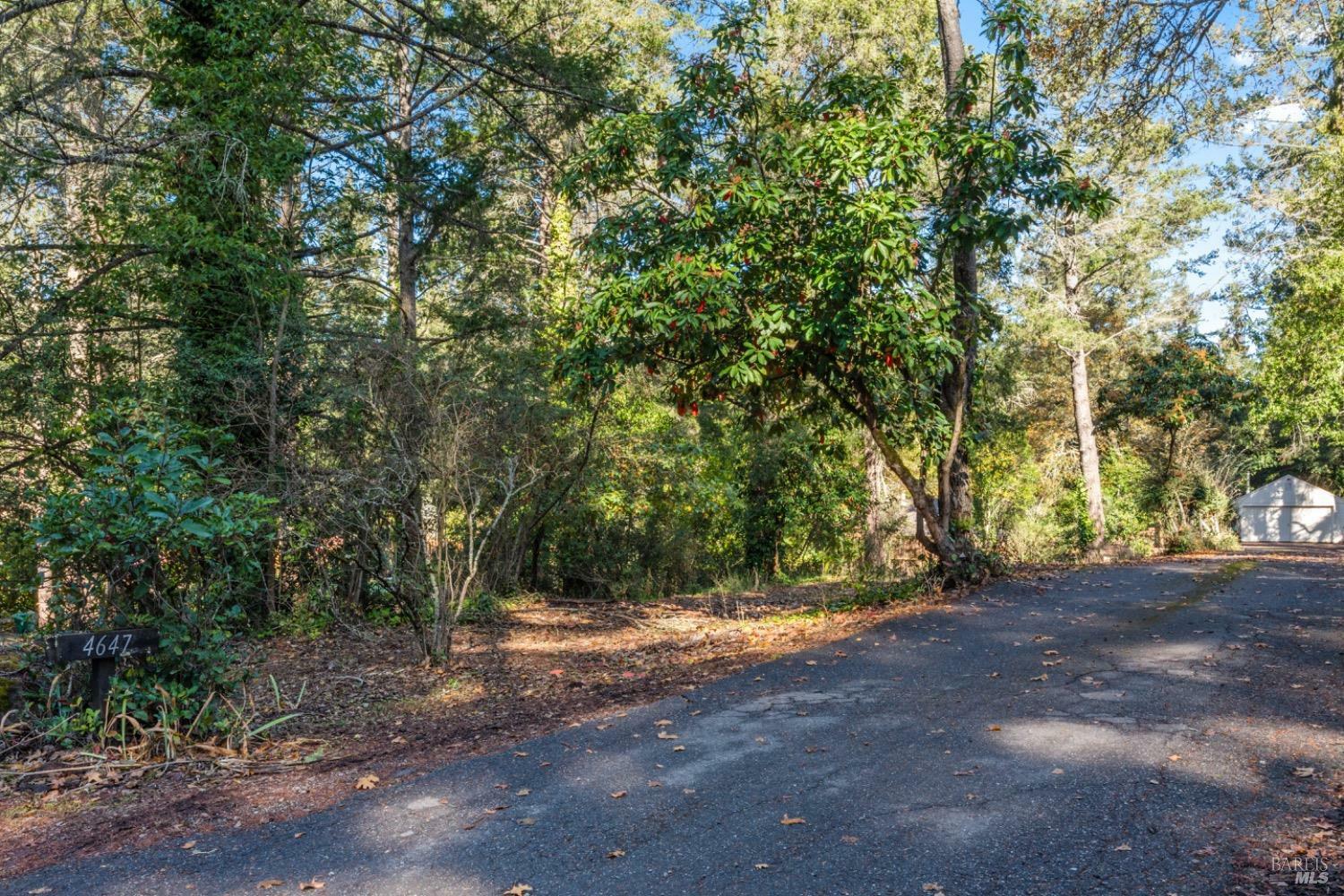 Property Photo:  4647 Montecito Avenue  CA 95404 