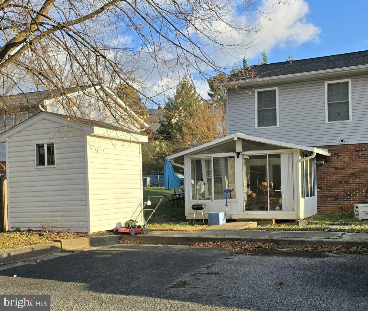 Property Photo:  164 S Court Street  MD 21157 