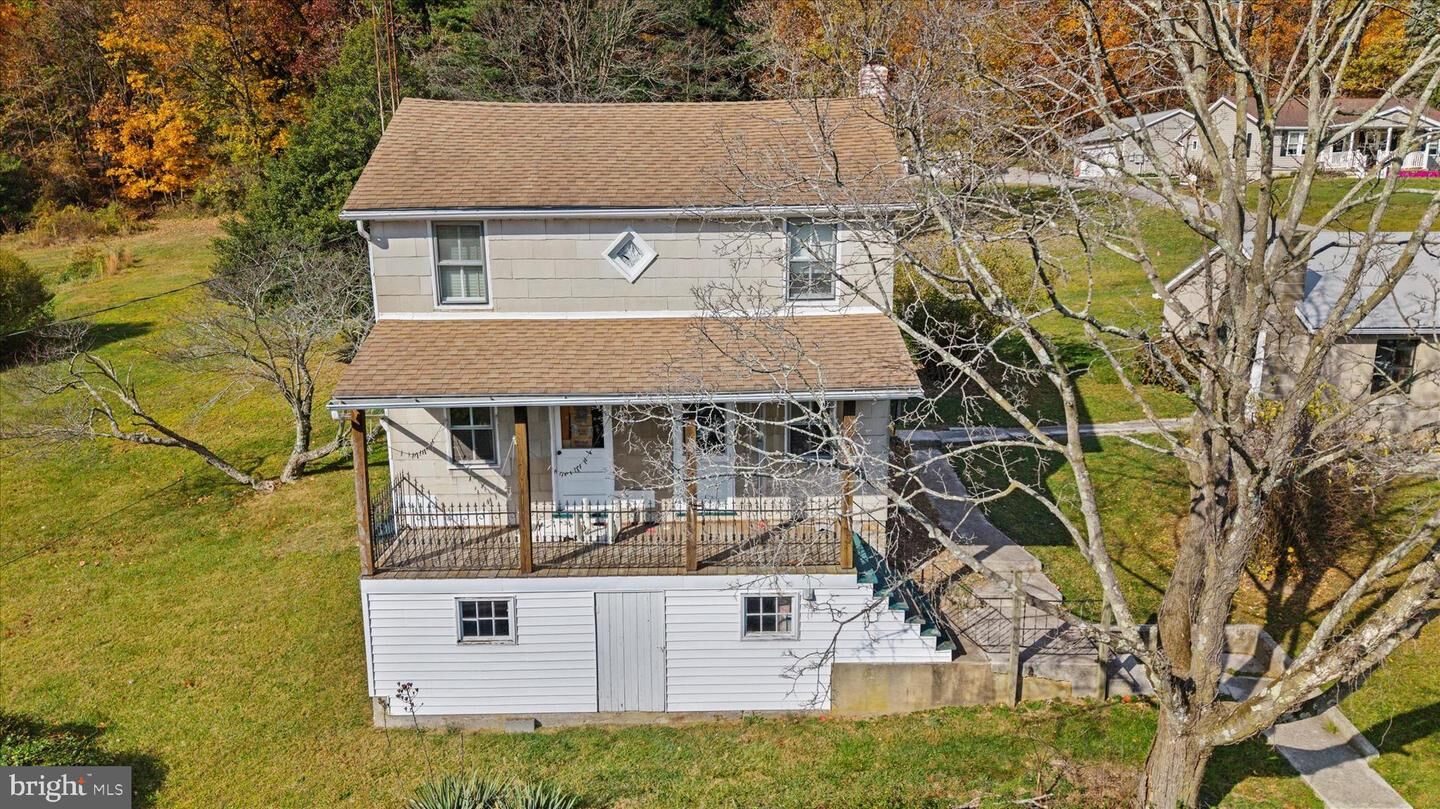 Property Photo:  652 Rockville Road  PA 17362 