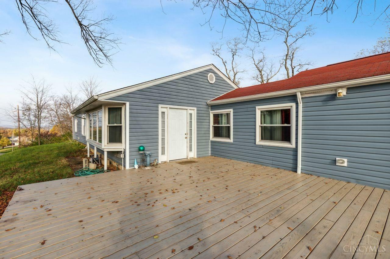 Property Photo: 6126 Gray Road OH 45014