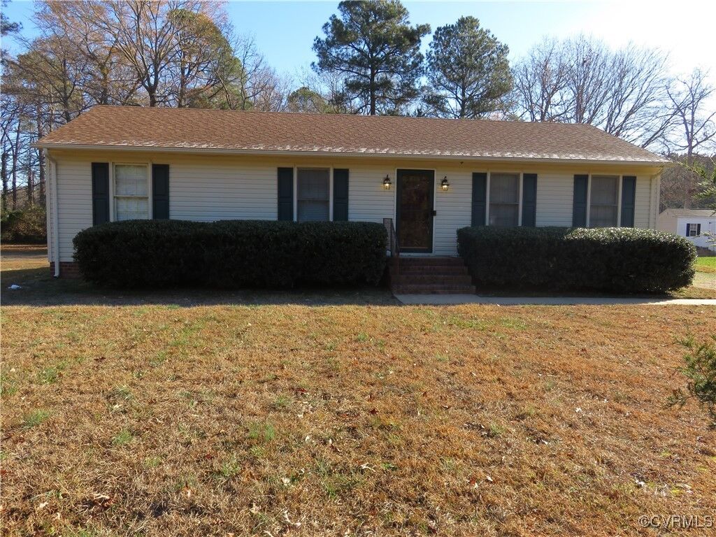 Property Photo:  449 Evanrude Lane  VA 23150 