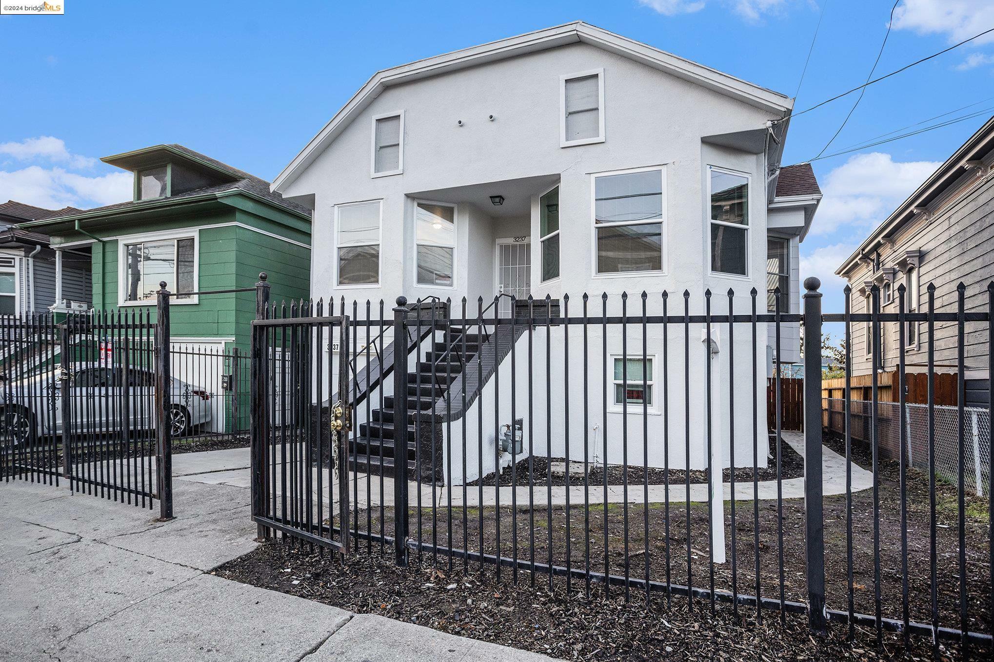 Property Photo:  3237 Linden St.  CA 94608 