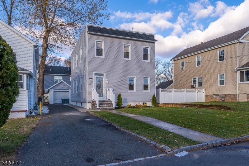 Property Photo:  1230 Gray Ave  NJ 07083 