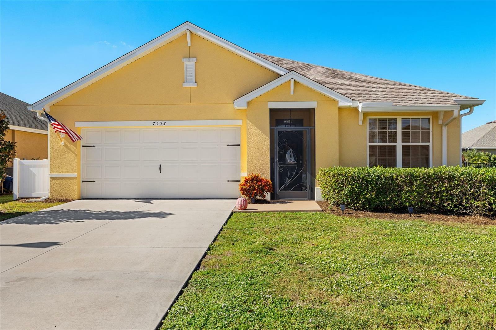 Property Photo:  7573 Mikasa Drive  FL 33950 