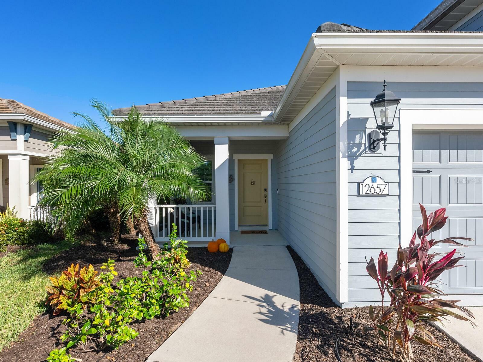 Property Photo:  12657 Coastal Breeze Way  FL 34211 