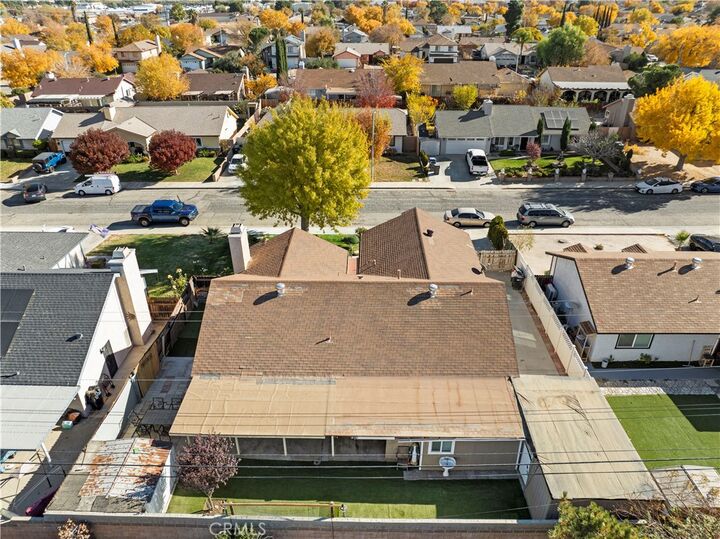 Property Photo: 37901 Maureen Street CA 93550