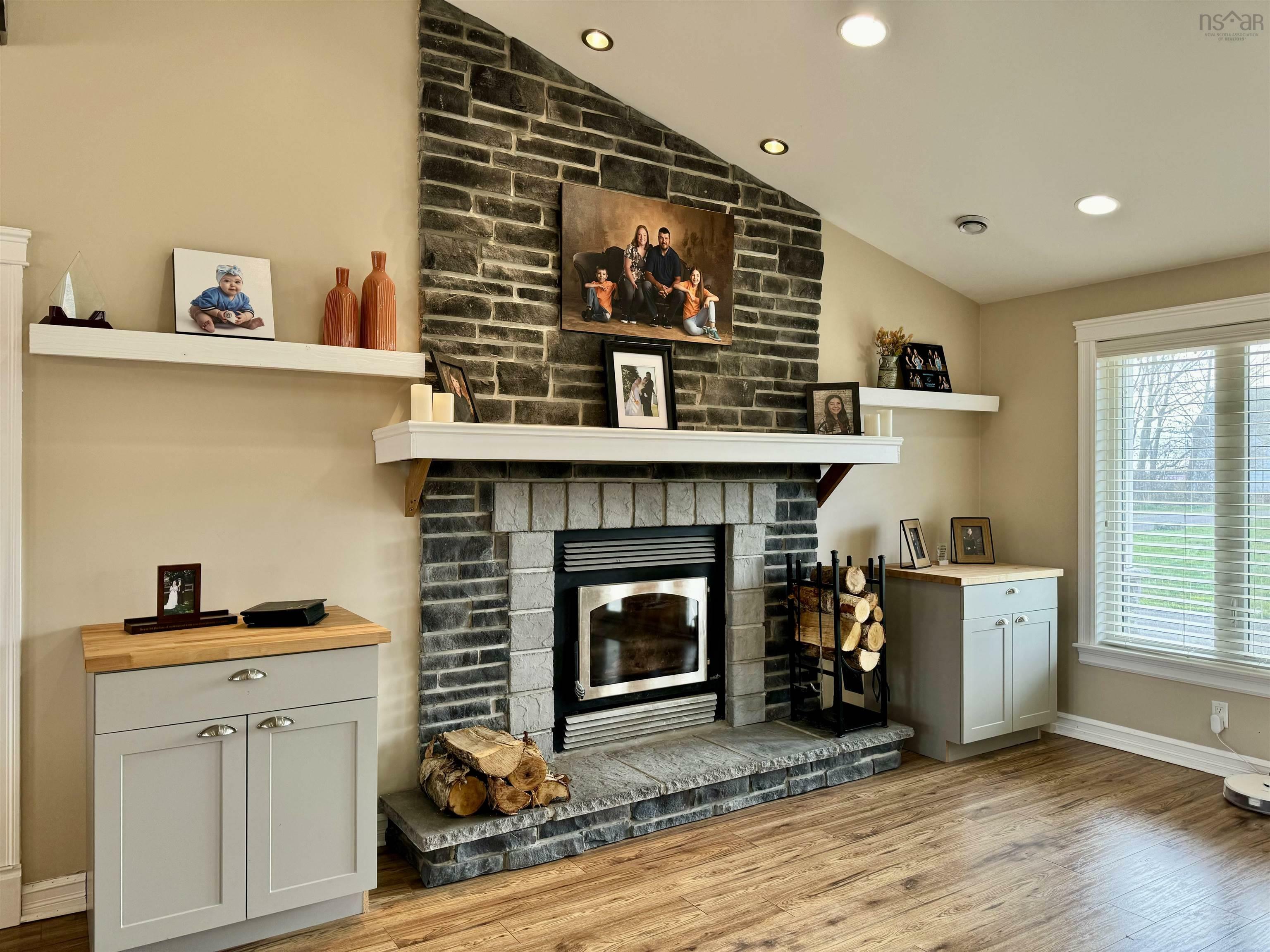 Property Photo:  195 Maple Avenue  NS B1A 2J2 