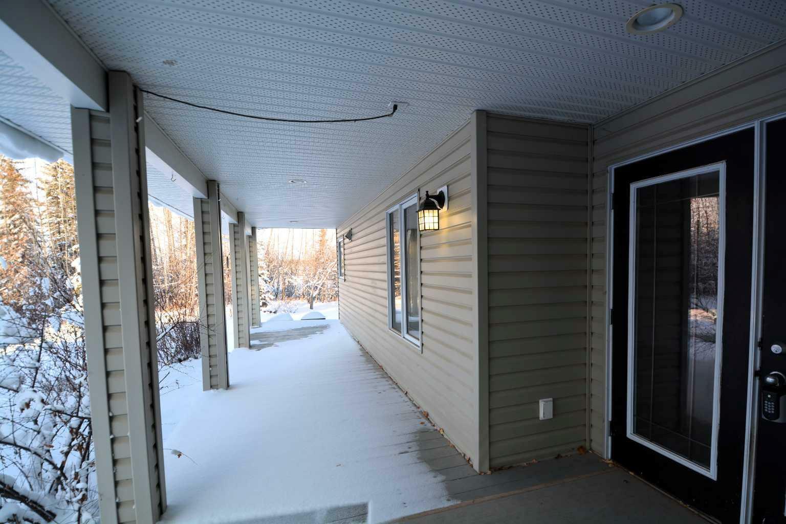 Property Photo:  7212 Glenwood Drive  AB T7E 1N1 